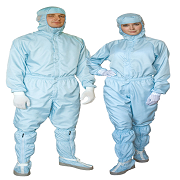  Cleaning room clothes with hat